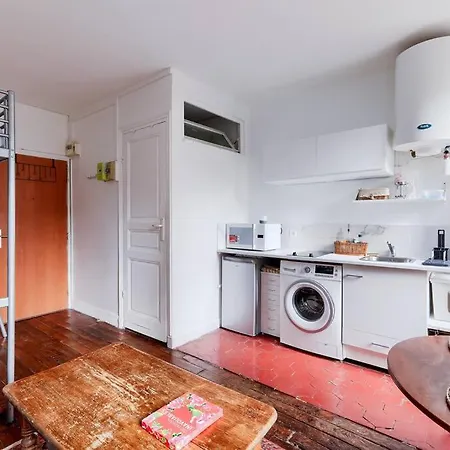 Pour 3 - Confort Moderne, Proche Metro Apartment Paris